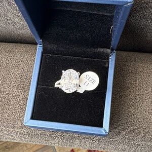 Stunning Silver Women's Ring with Crystal Accent